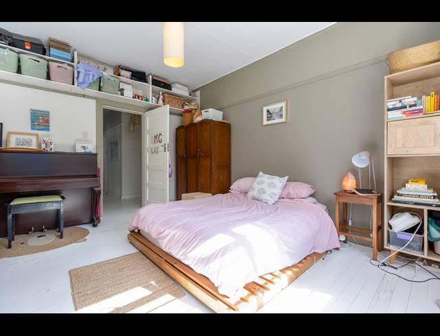 3 BEDROOM APARTMENT RENTED IN VREDEHOEK